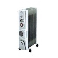 Zanussi 金章 1500W 充油式電暖爐 ZR7,1500W,24小時-時間掣,★（產品已經清潔消毒處理）。