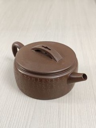【微瑕】漢瓦壺 紫泥 200cc |  刻繪心經 紫砂壺 茶壺