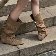 <[CDATA[Thin Inner Heightening Desert Boots - Women's Stylish Western Boot]]>