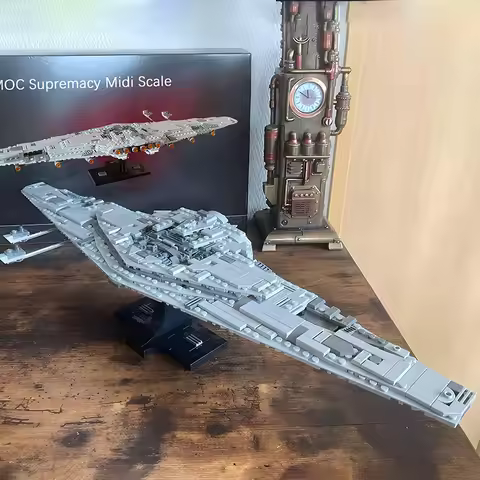 NEW MOC the Supreme Leader Snoke's flag ship Supremacy from The Last Jedi Starship Building Blocks D