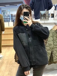 2024 UNIQLO นำเข้าเสื้อผ้าสำหรับทั้งหญิงและชายห้องลองเสื้อฤดูหนาวผ้าฟลีซความร่วมมือกันลมแขนยาวเสื้อแ