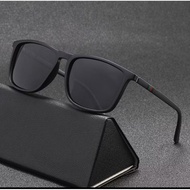 Sunglasses Trendy UV 400 Square Sunglasses for Men and Women
