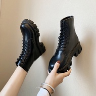 2022 Ulzzang Fashion Women Short Boots Casual Shoes Thick Middle Heel Boots Korean Fashion Martin Boots Kasut Fashion Ankle Boots 5101