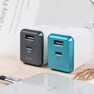 Avier PD3.0+2.4A電源供應器 / 兩色任選