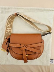 Loewe mini gate