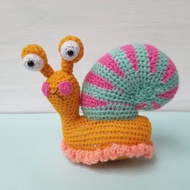 Hand Crochet Funny Snail Stuffed Toys Animals Plush Toys Knit Gift