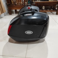 Side Box Givi V35 Monokey