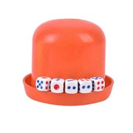 [紅色] 塑料子母骰盅 骰子骰盅 吸塑附骰盅 含5粒骰子骰盅 [平行進口]