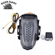 ไฟท้ายแต่ง R15 V3 V4 R15M ปี17-23 สีสโม๊ก เปลี่ยนสี32สี ของแถม รีเลย์ ตรงปก งานABSติดตั้งง่าย พร้อมใ