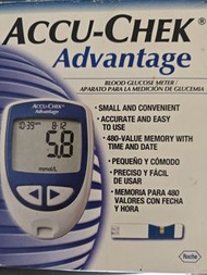 Accu-Chek Advantage 血糖機連配件