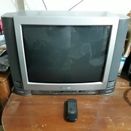 TV warna tabung 21 Toshiba bomba. kondisi bekas nyala. ada remote dan
