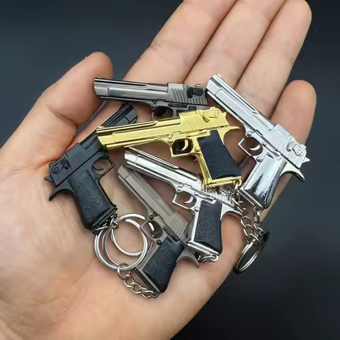 1:4 Desert Eagle Mini Alloy Keychain Model Gun Metal Replica Creative Pendant Bag Charm Key Ring Gif