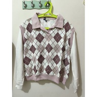 [Preloved] Nevada Women's Sweater POLO Neck Argyle Pattern Size S