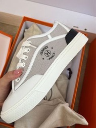Hermes Sneakers Kelly 扣mule Kelly 扣小白鞋 豬鼻子拖鞋