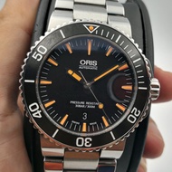Oris Aquis Diver Date 300M Automatic Watch