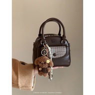 [AVAILABLE] Beautiful bag with genuine Chio2nd charm - CD328