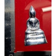 LEKLAI KODPEE 
力泥 佛祖佛牌 

LP Huan 

佛历BE :  2509 - 2512

Wat Phutthaisawan