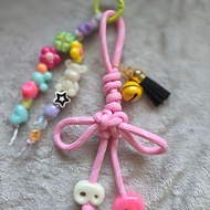 ParacordKeychain - 3 knots long ribbon
