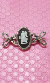 (視下) 英國廠已經停產 100%new 罕有 WEDGWOOD sterlkng silver 胸針 (see settlement location first)