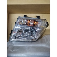 *ORIGINAL NISSAN D40T NAVARA HEAD LAMP UNIT /FRONT LIGHT (HID) LAMPU DEPAN