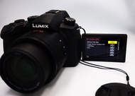 Panasonic DC-FZ10002 (Mark 2) FZ1000 II analog Leica V-Lux 5 นั้นเป็นกล้อง SuperZoom มาพร้อมกับเลนส์