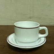 WH6629【四十八號老倉庫】全新 早期 法國製 ARCOPAL 素白紅褐邊 牛奶玻璃 咖啡杯 200cc 1杯1盤價