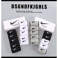🧨HOT DEALS HOT SALES l NIKE SOCKS STOCKING READY STOCK - Stock NIke Sport Socks stocking white Black