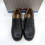 42 Sepatu Merk Finotti Type Pria k s d 208 38 Size