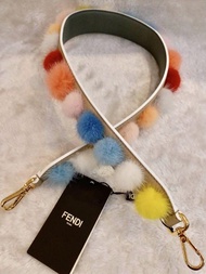 Fendi strap you 長肩帶 (90cm) ！超級靚毛今毛球款 ，襯手袋一流！兩個色 ！🎀2580