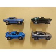 Hot Wheels Wall Mount 1:64