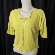 Kaos kancing depan wanita lengan pendek / Kaos rib knit rajut kancing hidup wanita kekinian / Baju k