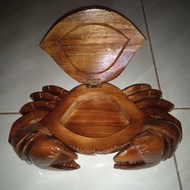 asbak kayu jati ukir bentuk kepiting