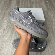 Kasut kasut reflektif Nike Air Force 1 reagningchamp