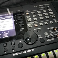 Yamaha PSR S775 Keyboard Arranger / Keyboard / Organtunggal BERMUTU