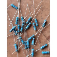 Resistor 1/2 watt 330 r1/2