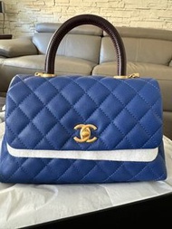 CHANEL Small Coco handle