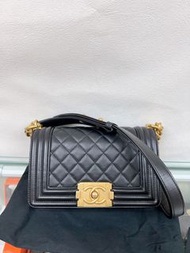 (尖沙咀門市💖) Chanel boy 20 small black ghw 黑金