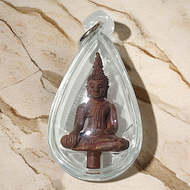 พระยอดธง หลวงพ่อคูณ รุ่น 5 ท้า ยิv เนื้อนวะโลหะ