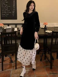 CHOUXIE | ชุดเดรสกำมะหยี่สีดำสไตล์ Miu Miu