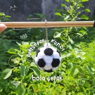 GANTUNGAN Soccer Ball Keychain Soccer Ball Pipe Cleaner Keychain/ Soccer Ball Feather Wire Keychain/