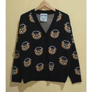 M05CHIN0 TEDDY BEAR CARDIGAN