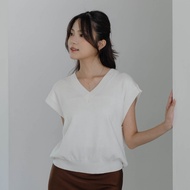 Beatrice Clothing Semarang Emily Vest Knit Vest Knitwear Vest