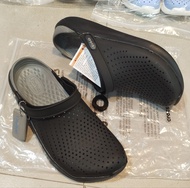 Crocs LiteRide Clog รองเท้าคร็อคส์รุ่นฮิตได้ทั้งชายหญิงรองเท้าแตะ Crocs ผลิตจากยางอย่างดีนิ่มเบาไม่ลื่นใส่สะอาดเท้า