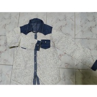 T761(B31)S7 Shirt With Collar And Buttons Decorated With A Sarong And Jeans Good Quality Bust: 35" W