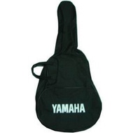 Yamaha กระเป๋ากีตาร์โปร่ง 30 นิ้ว Guitar Bag กันน้ำ อย่างดีมีสายสะพายใส่กีต้าร์ โปร่ง ตั้งแต่กีต้า 26 นิ้ว - 30 นิ้ว