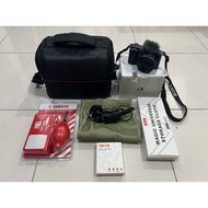 (used)SONY ZV E10 Interchangeable-lens vlog camera Kit Lens & Body ZV-E10 ZVE10 ( 1+1 Year Sony Mala