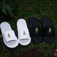 Hotel slippers slippers house slippers (logo)