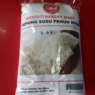 Tepung susu penuh krim