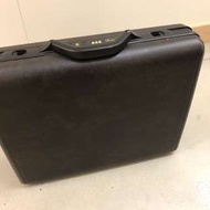 Echolac Brown Briefcase (90% new, a few scratches)