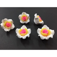 3D Flower Beads - White Rose 8pcs